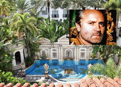 due cadaveri nella casa di versace|Miami, trovati due cadaveri nell'ex villa di Versace 24 anni dopo l .